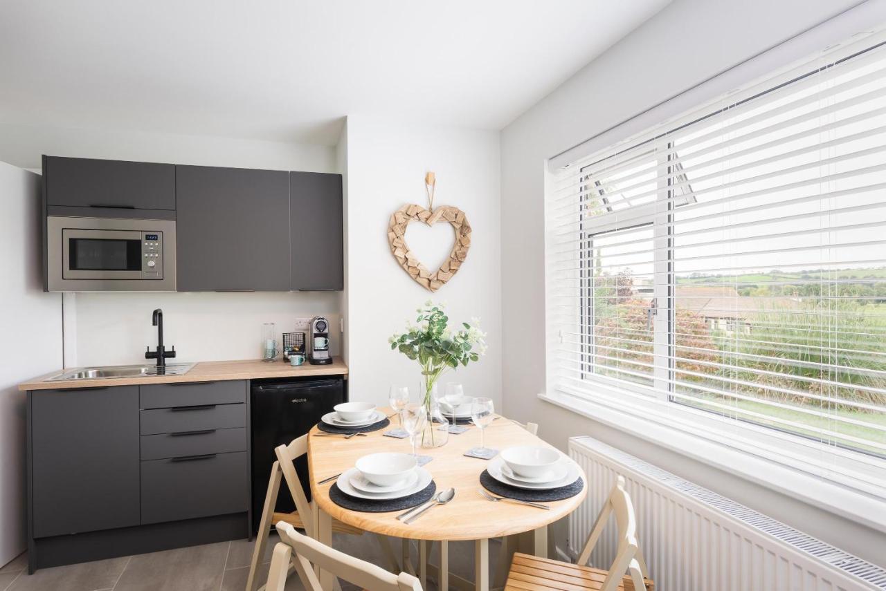 River Retreat Apartment Exeter - River Views & Parking מראה חיצוני תמונה